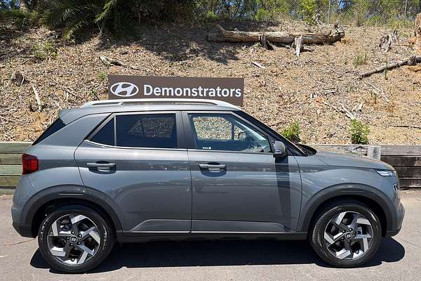 2025 Hyundai Venue Elite QX.V5