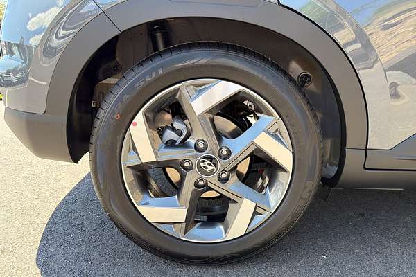 2025 Hyundai Venue Elite QX.V5