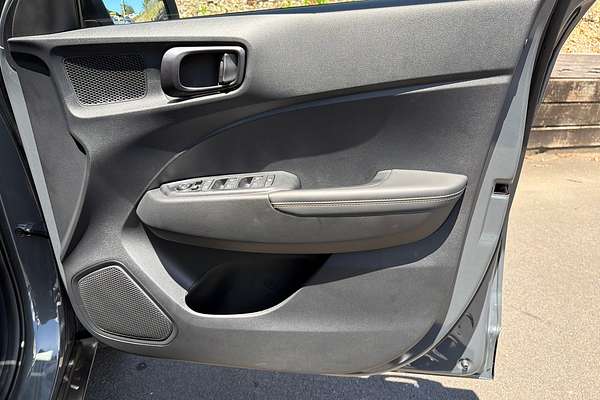 2025 Hyundai Venue Elite QX.V5