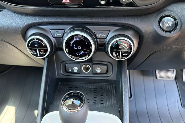 2025 Hyundai Venue Elite QX.V5