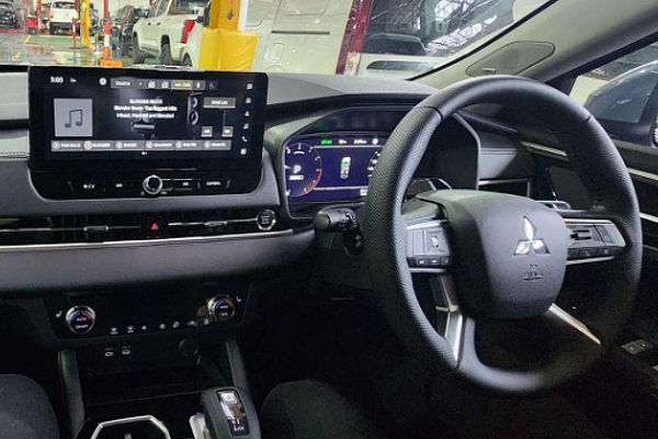 2025 Mitsubishi Outlander Aspire ZM 2WD