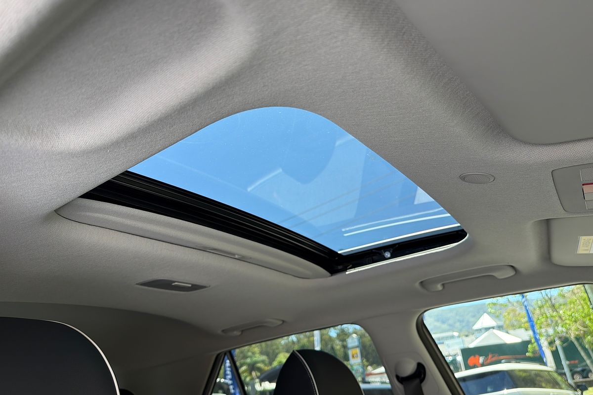 2025 Hyundai Venue Elite QX.V5