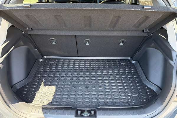 2025 Hyundai Venue Elite QX.V5