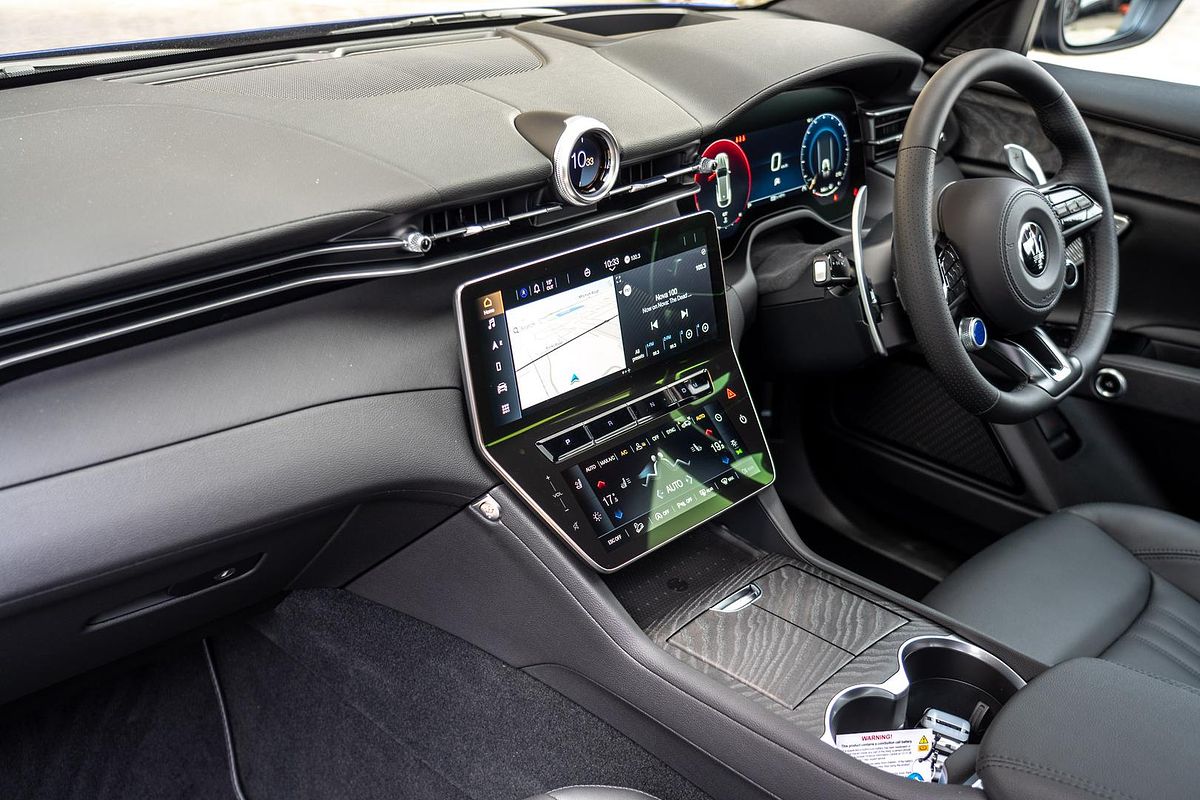 2024 Maserati Grecale GT M182