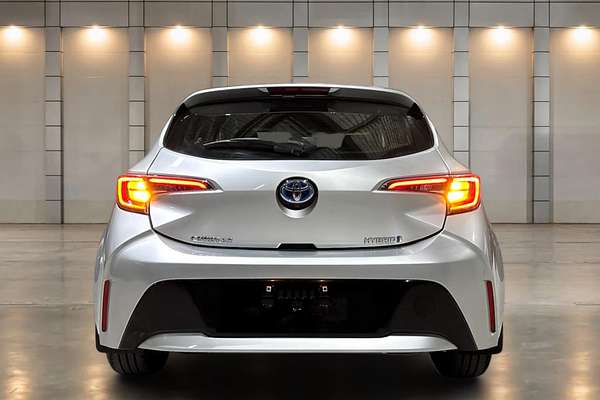 2022 Toyota Corolla Ascent Sport Hybrid ZWE211R