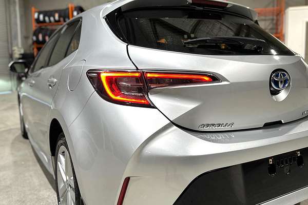 2022 Toyota Corolla Ascent Sport Hybrid ZWE211R