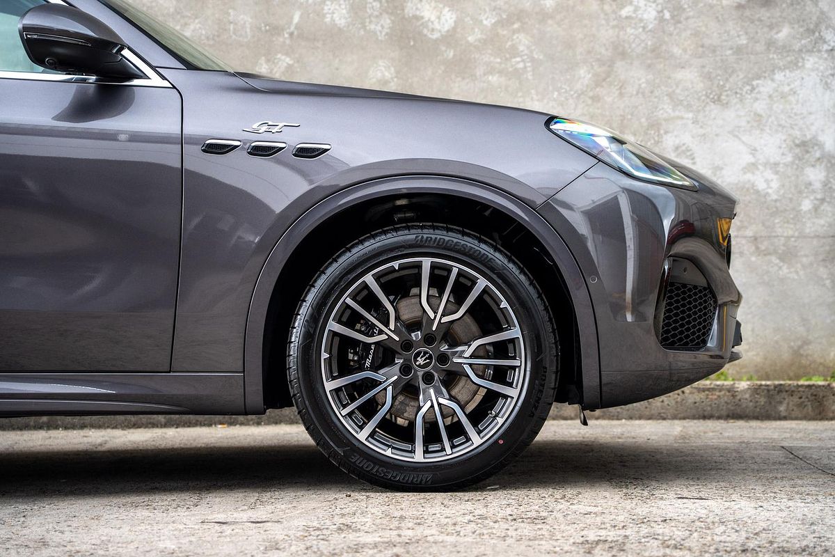 2024 Maserati Grecale GT M182