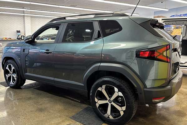 2025 Renault Duster Techno X1311