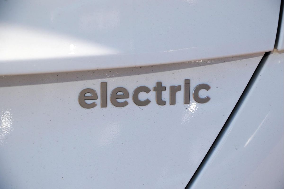 2025 Hyundai Kona Electric SX2.V2