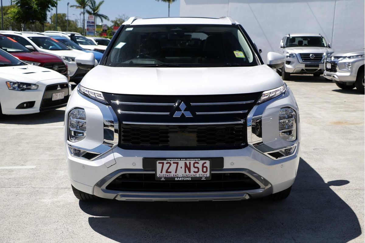 2025 Mitsubishi Outlander Exceed ZM