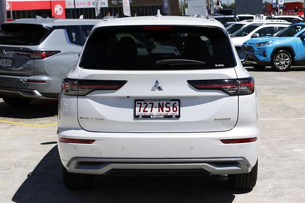 2025 Mitsubishi Outlander Exceed ZM