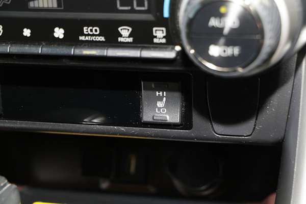 2021 Toyota RAV4 Cruiser MXAA52R