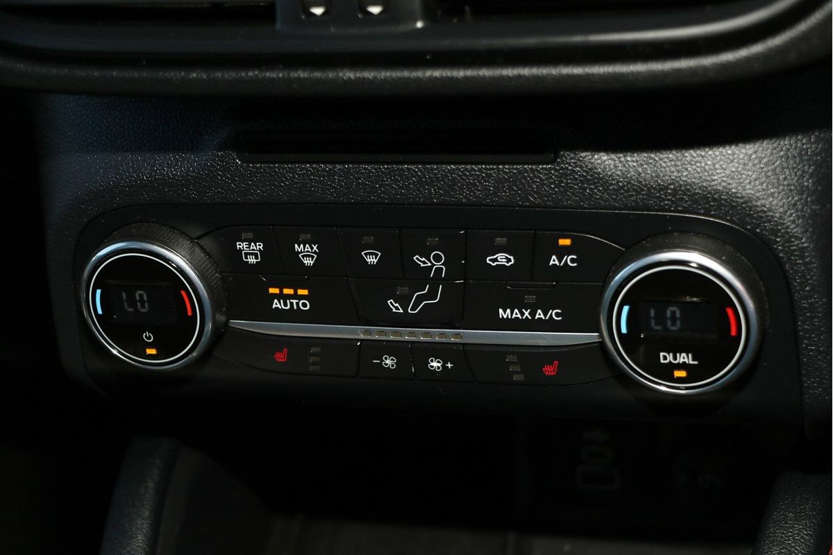 2022 Ford Escape ST-Line ZH