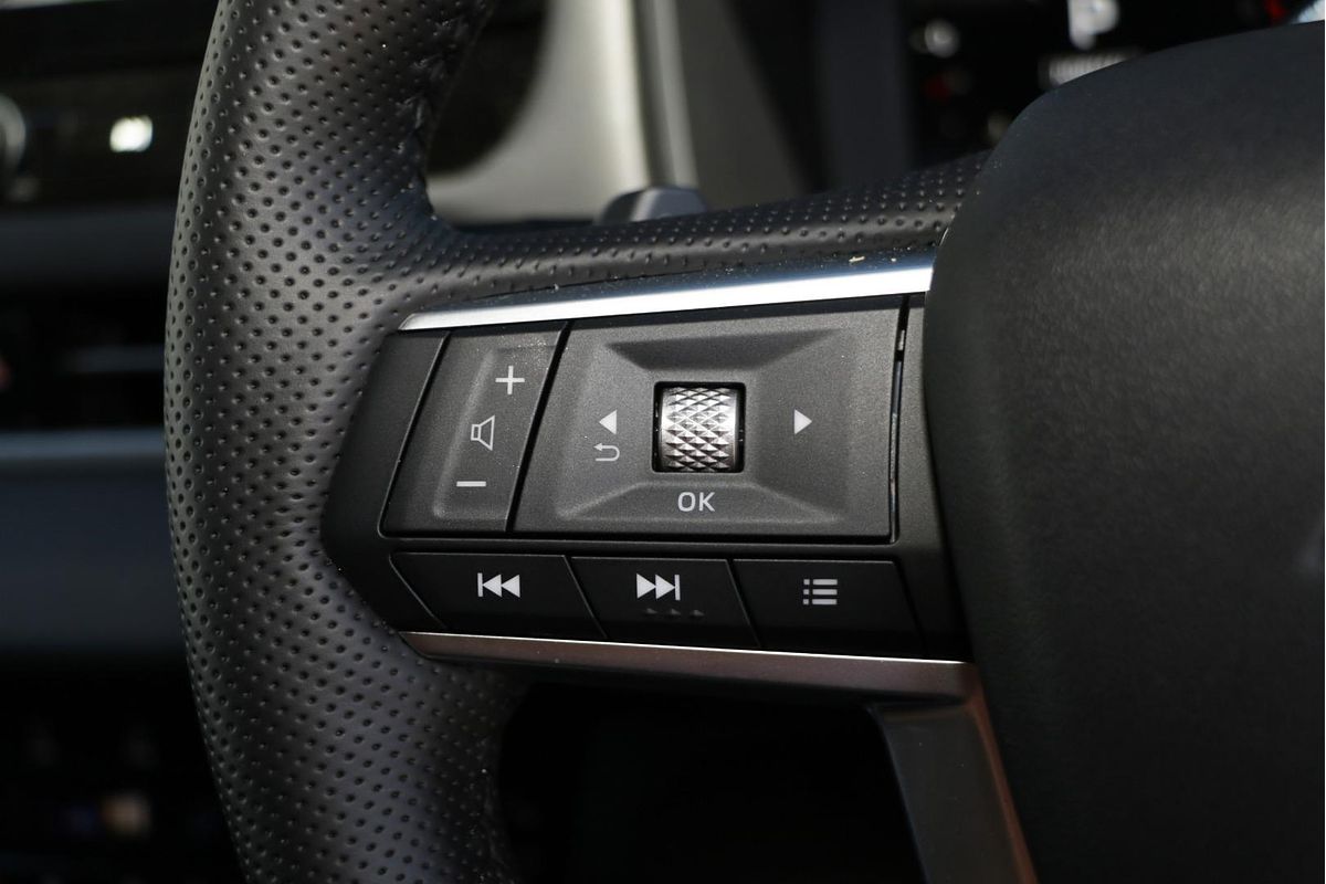 2025 Mitsubishi Outlander Exceed ZM