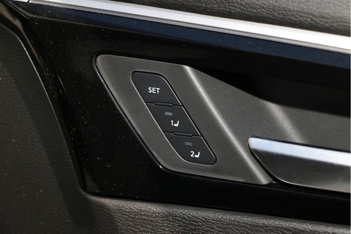 2025 Mitsubishi Outlander Exceed ZM