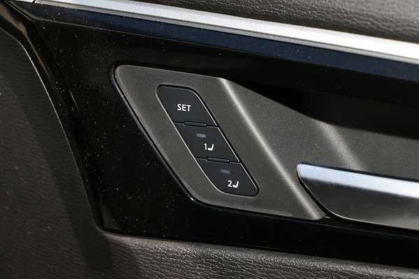 2025 Mitsubishi Outlander Exceed ZM