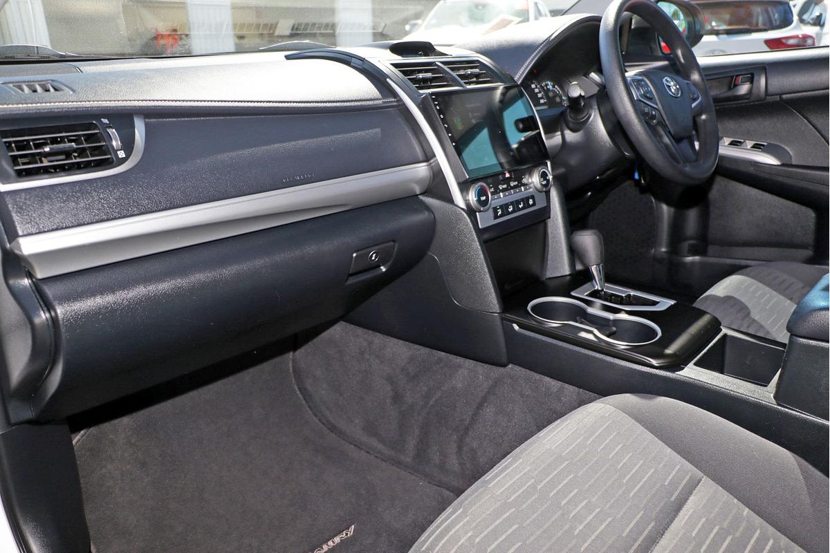 2016 Toyota Camry Altise ASV50R