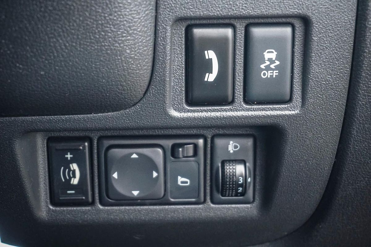 2014 Nissan Micra ST-L K13