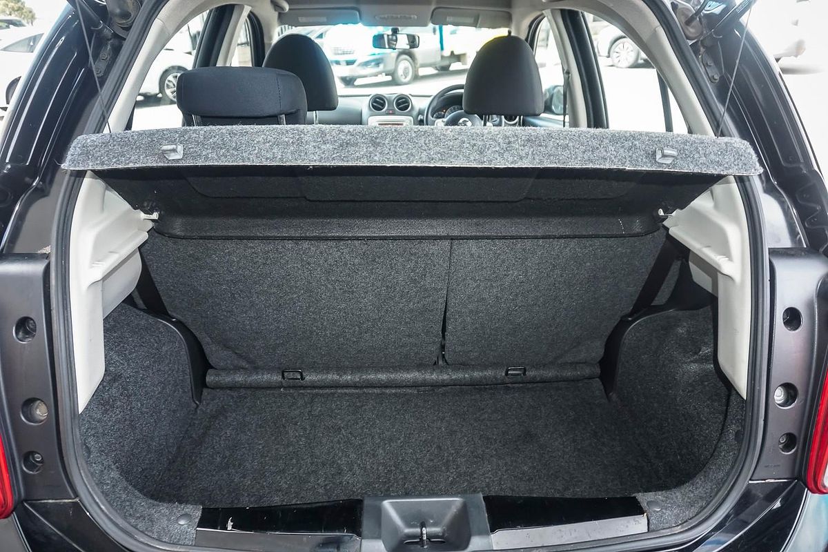 2014 Nissan Micra ST-L K13