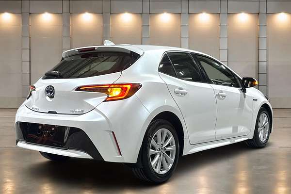 2023 Toyota Corolla Ascent Sport Hybrid ZWE219R