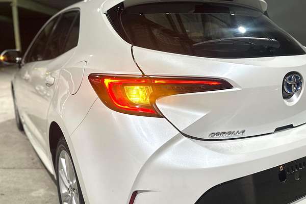 2023 Toyota Corolla Ascent Sport Hybrid ZWE219R