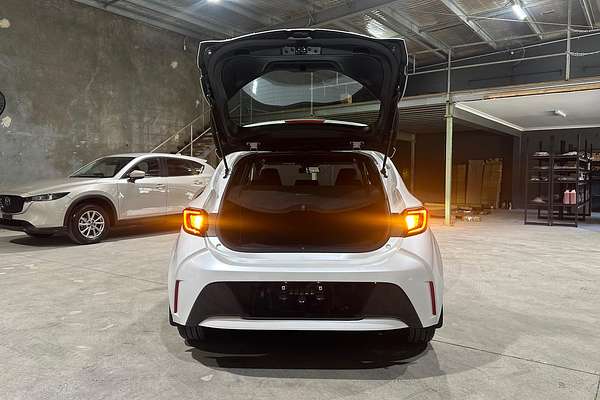 2023 Toyota Corolla Ascent Sport Hybrid ZWE219R