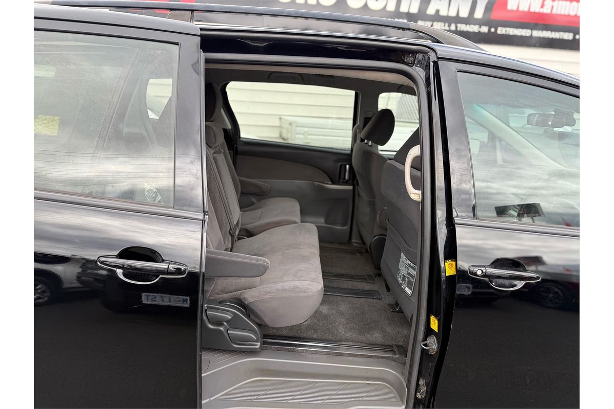 2012 Toyota Tarago GLX ACR50R