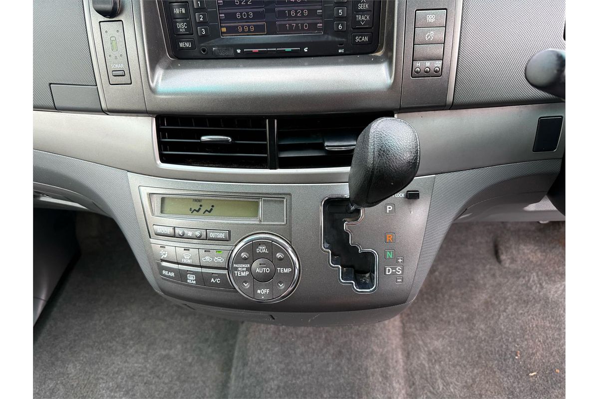 2012 Toyota Tarago GLX ACR50R