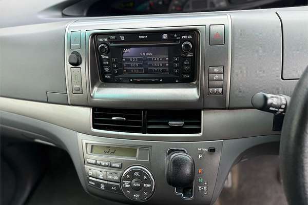 2012 Toyota Tarago GLX ACR50R