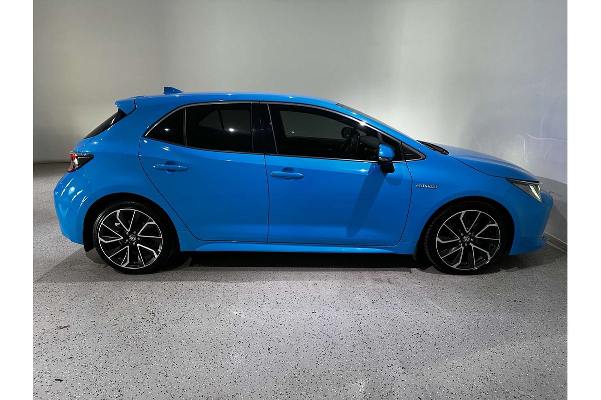 2019 Toyota Corolla ZR Hybrid ZWE211R