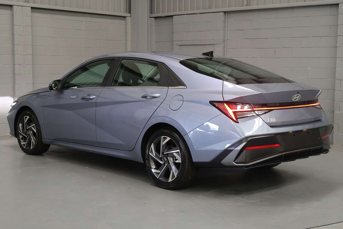 2025 Hyundai i30 Premium CN7.V2