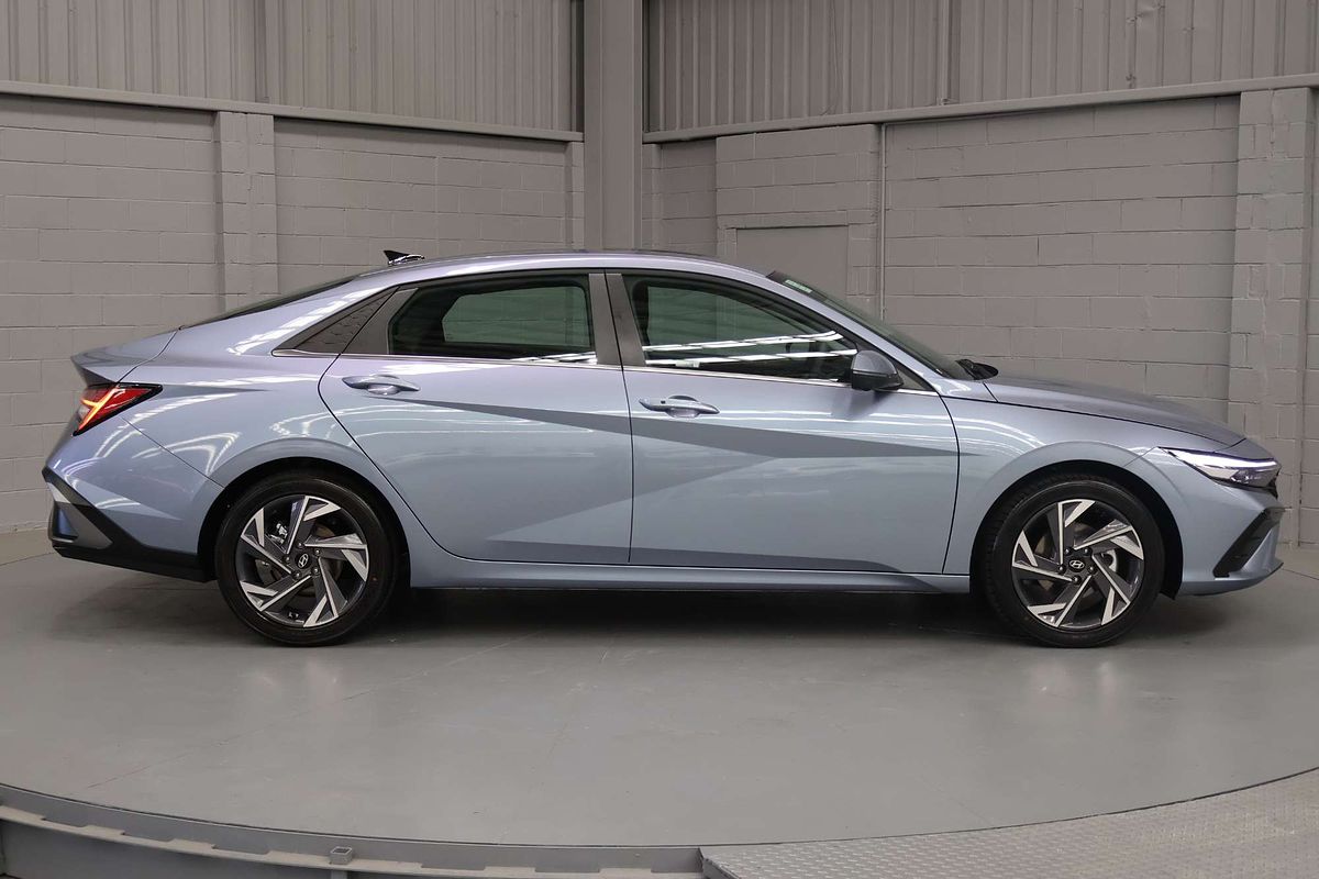 2025 Hyundai i30 Premium CN7.V2