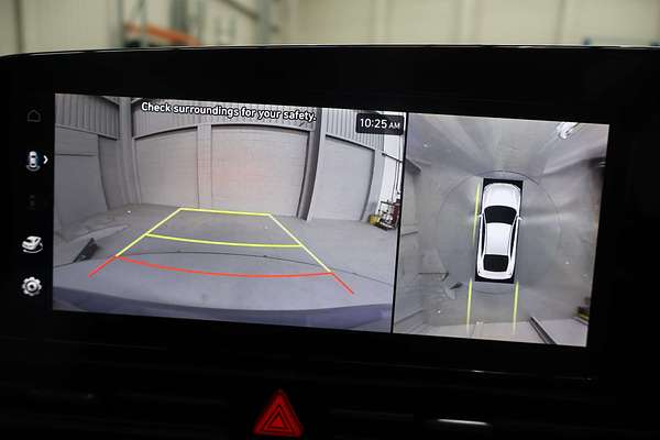 2025 Hyundai i30 Premium CN7.V2