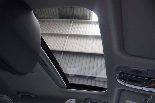 2025 Hyundai i30 Premium CN7.V2