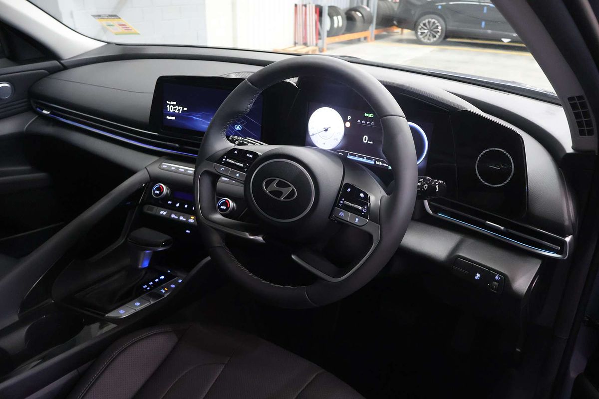 2025 Hyundai i30 Premium CN7.V2