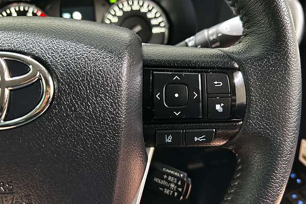 2021 Toyota Hilux SR5 GUN126R 4X4