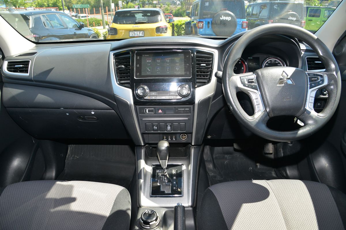 2021 Mitsubishi Triton GLX+ MR 4X4