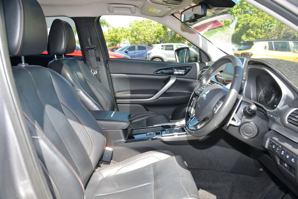 2018 Mitsubishi Eclipse Cross Exceed YA