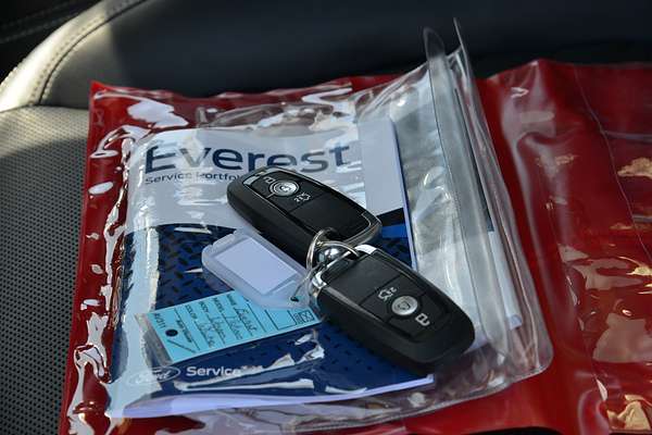 2024 Ford Everest Platinum 3.0L