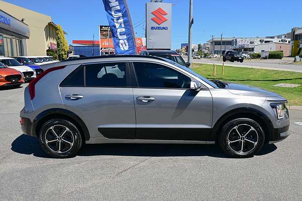 2022 Kia Niro HEV S SG2