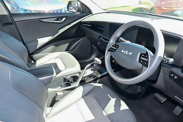 2022 Kia Niro HEV S SG2