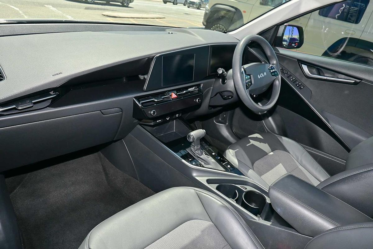 2022 Kia Niro HEV S SG2