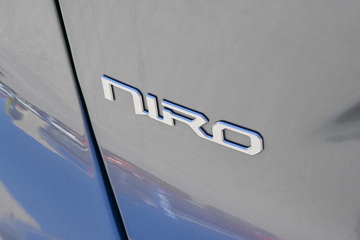 2022 Kia Niro HEV S SG2