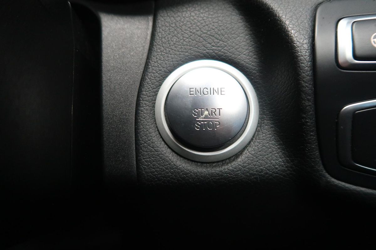 2017 Mercedes-Benz C-Class C250 W205