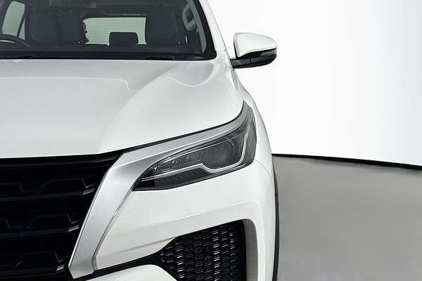 2025 Toyota Fortuner GX GUN156R