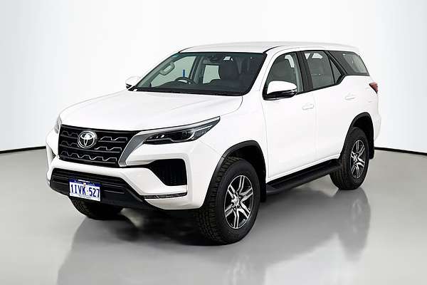 2025 Toyota Fortuner GX GUN156R