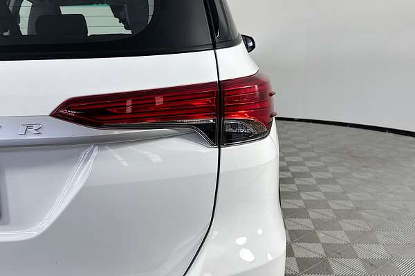 2025 Toyota Fortuner GX GUN156R