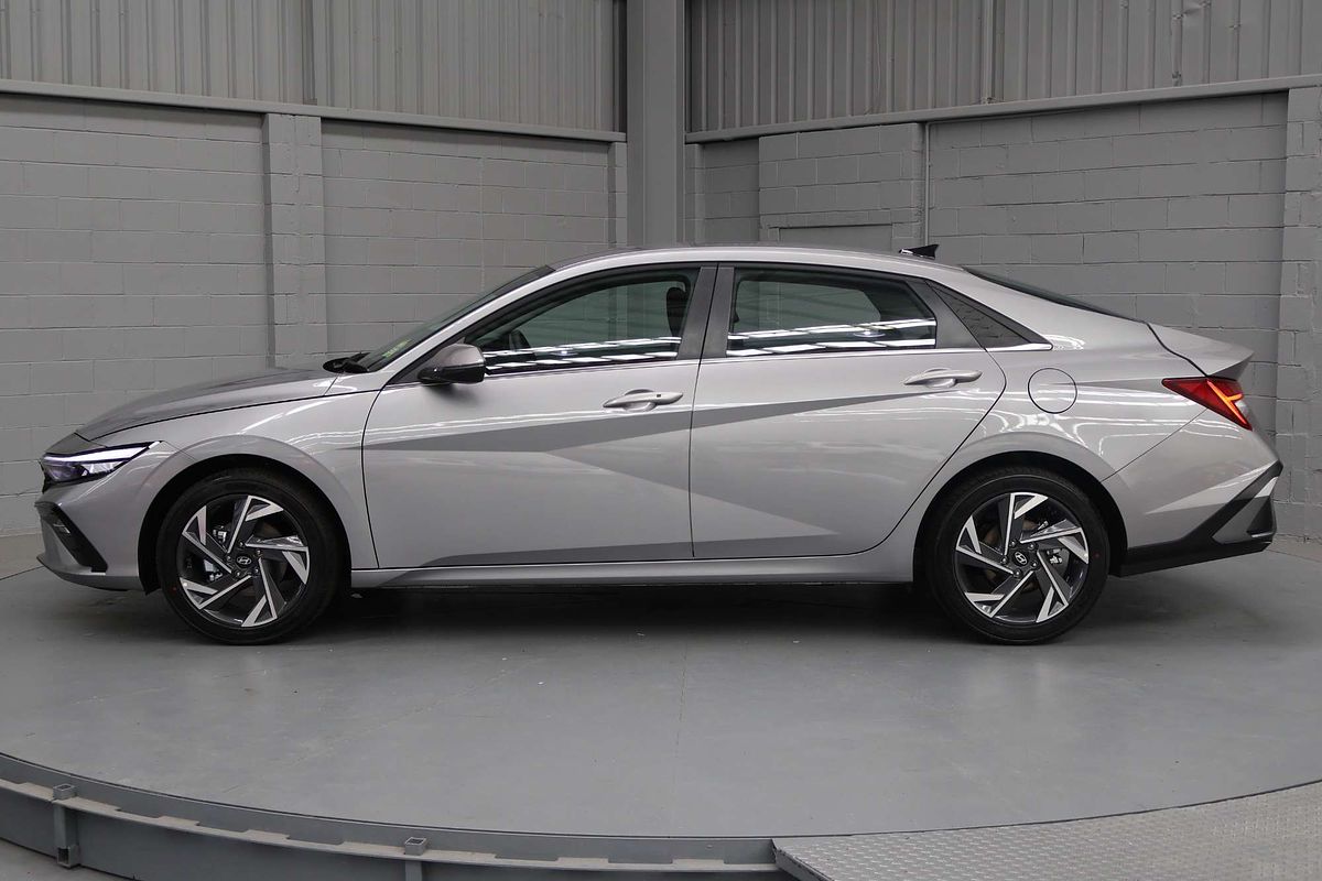 2025 Hyundai i30 Elite CN7.V2