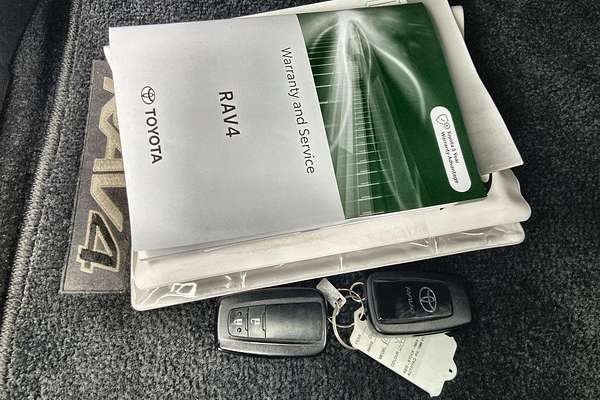 2021 Toyota RAV4 GXL AXAH52R