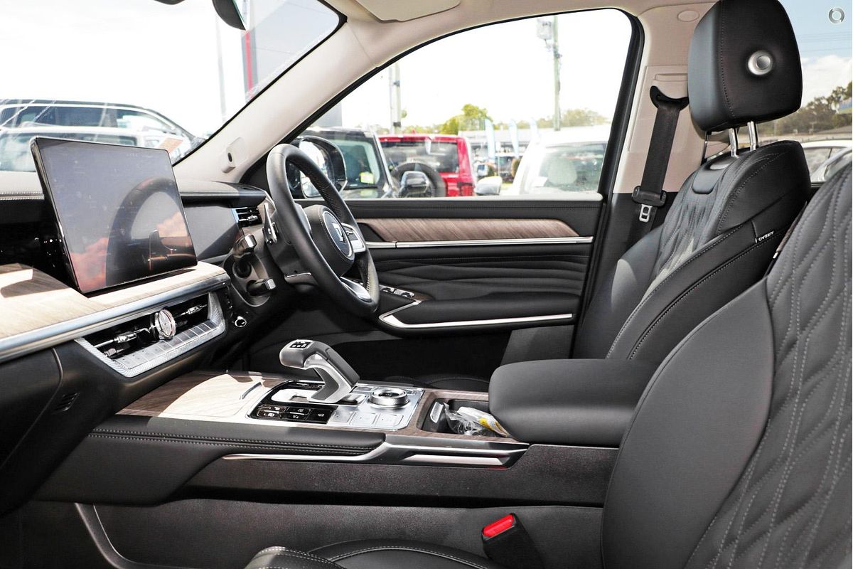 2025 GWM Tank 500 Vanta Hybrid P03